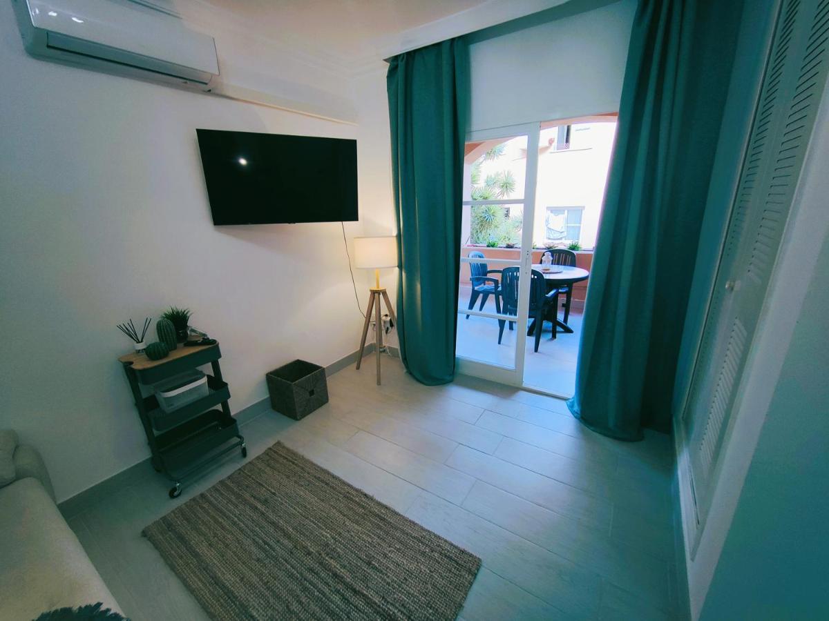 Sage Palm Apartment By Namaste Elite Malaga Exterior photo